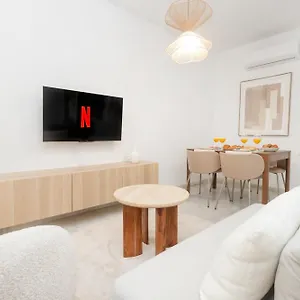 Apartamento Columnas De Hercules - Great Location!, Sevilla
